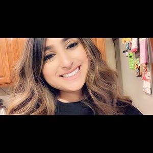 Meet your Posher, Zofeen